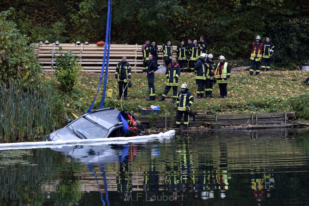 Einsatz BF Koeln PKW im See Koeln Esch P067.JPG - Miklos Laubert